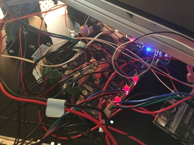 IMG_0090.JPG (2.04 MiB) Viewed 21999 times messy wires as I reconnect and attempt to debug.