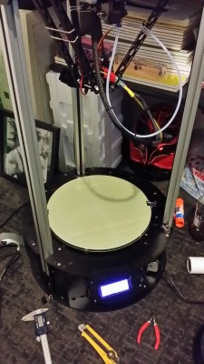 G10 (Polyetherimide with 10% Glass) build plate