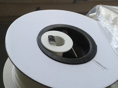 Picture of the spool holder on the Max