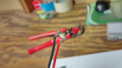 Wiring soldered to the broken fuse.